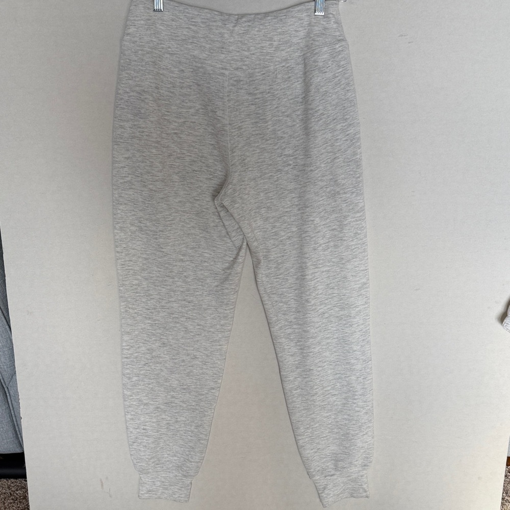 Te Verde Matching Joggers Set - Picture 7 of 8
